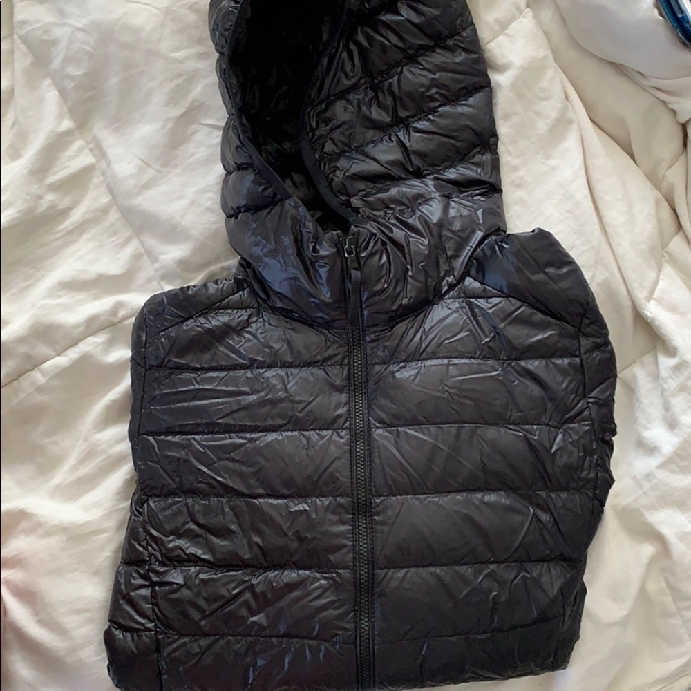 Black puffer jacket
